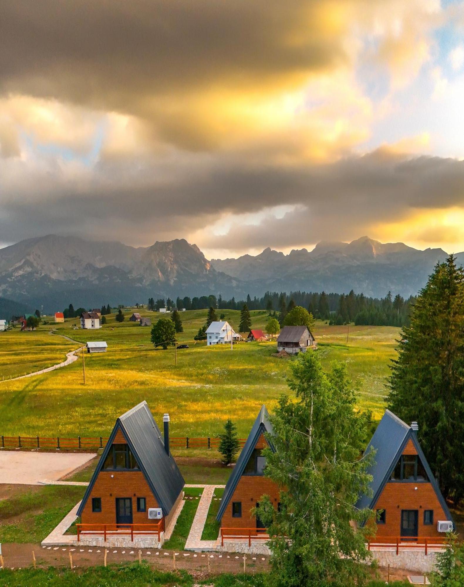 Villas Chardak Zabljak  Bagian luar foto